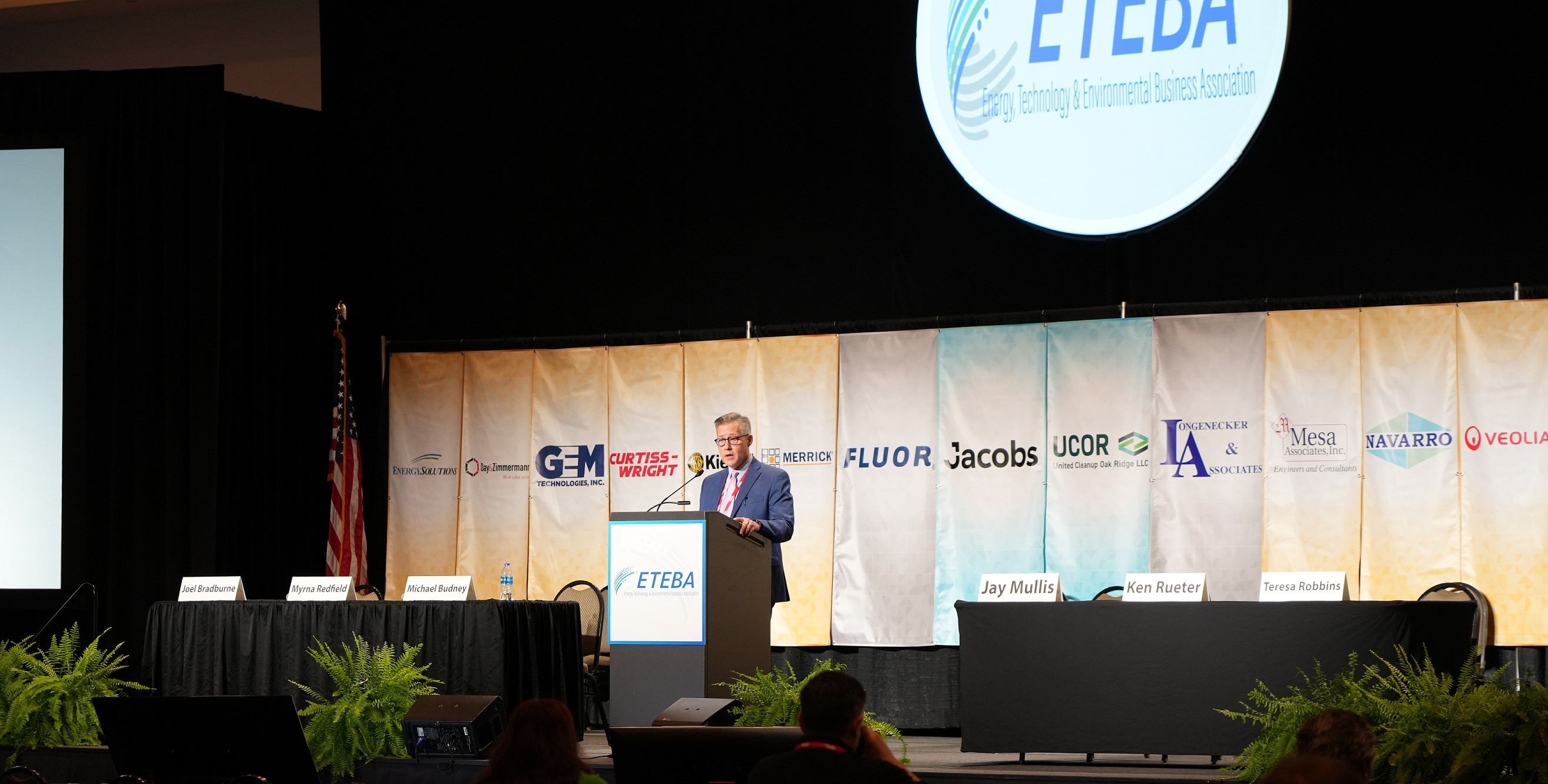 EM’s Erik Olds Gives Keynote Address at ETEBA Conference Department